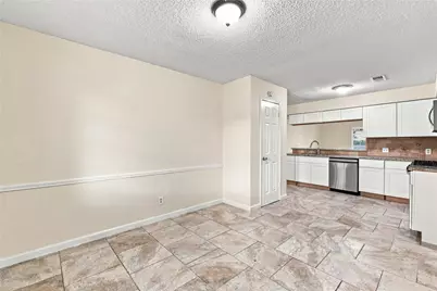426 Corley Drive, Highlands, TX 77562 - Photo 14