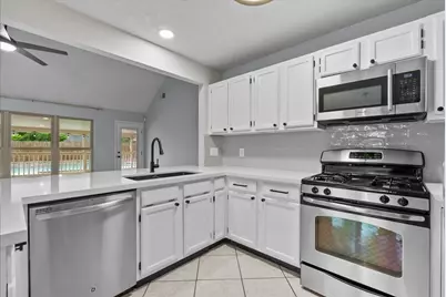 423 Starborrough Drive, League City, TX 77573 - Photo 20