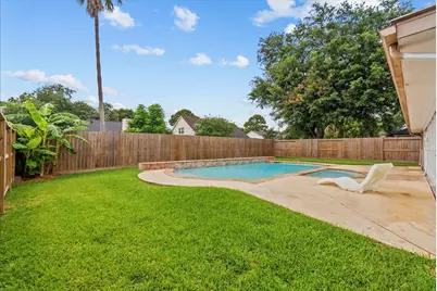 423 Starborrough Drive, League City, TX 77573 - Photo 34