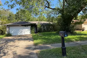 2606 Cobble Ridge Dr, Sugar Land, TX 77498 - Photo 2