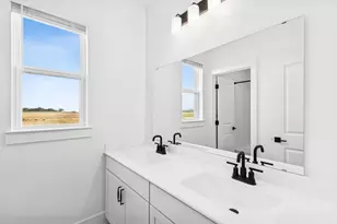 400 Cane Xing Lk Dr, Sealy, TX 77474 - Photo 16