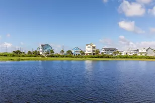 26550 Mangrove Dr, Galveston, TX 77554 - Photo 30