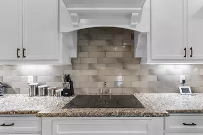 726 Stallion Circle, Angleton, TX 77515 - Photo 18