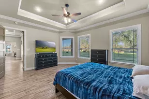 726 Stallion Cir, Angleton, TX 77515 - Photo 24