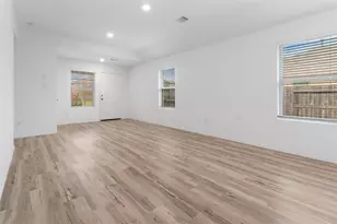 8706 Wooster Trails Dr, Baytown, TX 77521 - Photo 2
