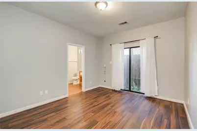 1609 Welch Street #B, Houston, TX 77006 - Photo 22