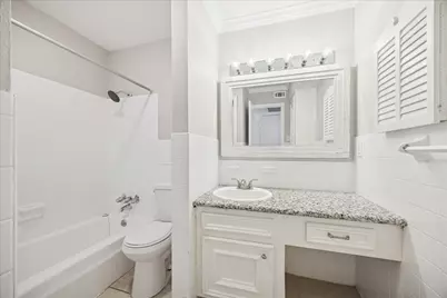 201 Emerson Street #5, Houston, TX 77006 - Photo 10