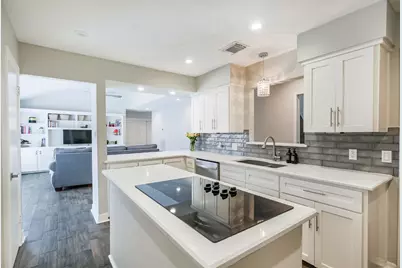 13919 Swiss Hill Drive, Houston, TX 77077 - Photo 10