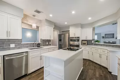 13919 Swiss Hill Drive, Houston, TX 77077 - Photo 8