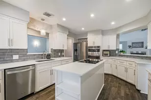 13919 Swiss Hill Dr, Houston, TX 77077 - Photo 8