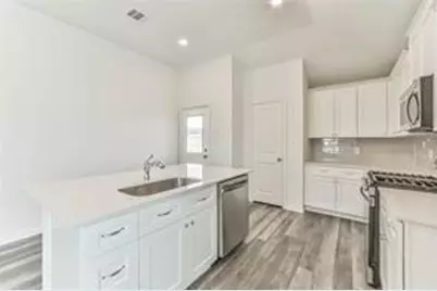 94 Road 5102, Cleveland, TX 77327 - Photo 10