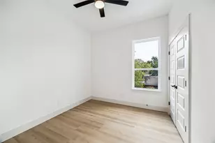 413 Clearwater St, Houston, TX 77029 - Photo 14