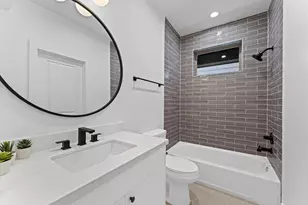 1122 W 17th St, Houston, TX 77008 - Photo 6