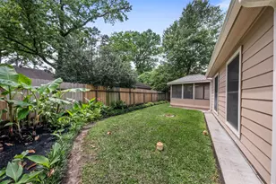 2214 Lakeville Dr Dr, Kingwood, TX 77339 - Photo 44