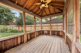 2214 Lakeville Dr Dr, Kingwood, TX 77339 - Photo 42