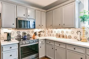 2415 Church St, Galveston, TX 77550 - Photo 12