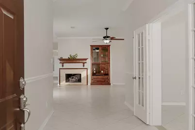 34 Cypress Bayou Court, The Woodlands, TX 77382 - Photo 6