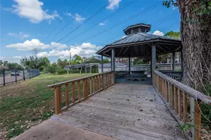 720 Memorial Mews St, Houston, TX 77079 - Photo 18