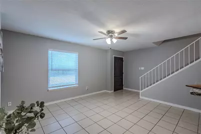 720 Memorial Mews Street #B, Houston, TX 77079 - Photo 8