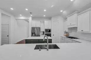 828 Coleto Run, Conroe, TX 77304 - Photo 6