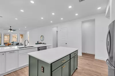 828 Coleto Run, Conroe, TX 77304 - Photo 10