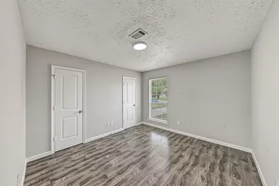 7015 Northleaf Drive, Houston, TX 77086 - Photo 24
