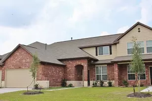 12251 Roy Mix Bohn Lane, Houston, TX 77044 - Photo 2