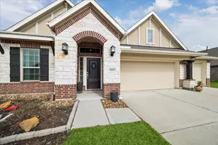 15023 Gulfstream Park Ave, Baytown, TX 77523 - Photo 1