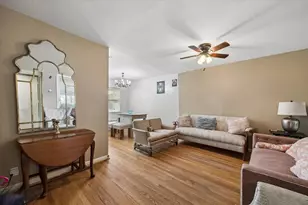 6821 Leader St, Houston, TX 77074 - Photo 4