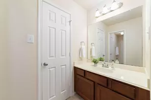 14422 Lakepointe Bend Ln, Cypress, TX 77429 - Photo 32