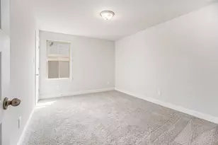 10 Greenbriar Loop, Angleton, TX 77515 - Photo 14