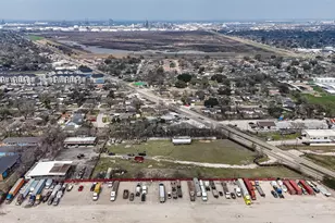 1760 Allen Genoa Rd, Houston, TX 77017 - Photo 16