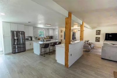 505 E Strauss Street, Bellville, TX 77418 - Photo 4