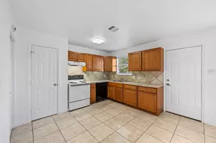 1610 St Barbe St, Hempstead, TX 77445 - Photo 12