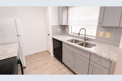 11685 Alief Clodine Road #10, Houston, TX 77082 - Photo 8