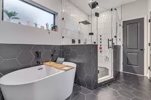 2019 Lake Hills Dr, Houston, TX 77339 - Photo 16