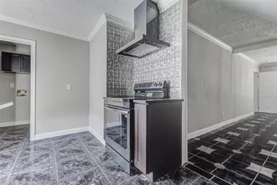 101 Live Oak Street, Baytown, TX 77520 - Photo 14