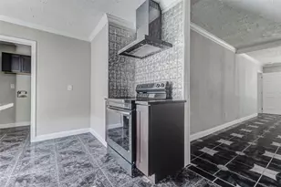 101 Live Oak St, Baytown, TX 77520 - Photo 14