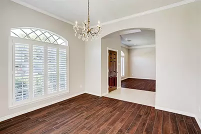 4425 Mildred Street, Bellaire, TX 77401 - Photo 2
