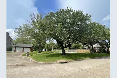 717 Quintana Roo Place, Seabrook, TX 77586 - Photo 1