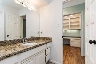 5511 Greentree Drive Drive, Sugar Land, TX 77479 - Photo 34