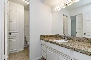 5511 Greentree Dr Dr, Sugar Land, TX 77479 - Photo 32