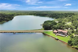 571 Lakeview Circle, Hilltop Lakes, TX 77871 - Photo 2