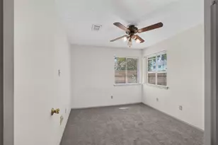 14338 Royal Hill Dr, Houston, TX 77083 - Photo 18