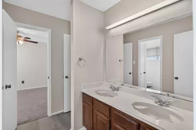 14338 Royal Hill Drive, Houston, TX 77083 - Photo 28
