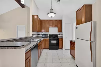 14338 Royal Hill Drive, Houston, TX 77083 - Photo 6