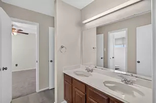 14338 Royal Hill Dr, Houston, TX 77083 - Photo 28