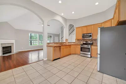 14308 Rocky Briar Lane, Rosharon, TX 77583 - Photo 10
