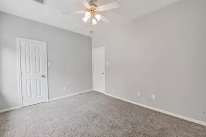 14308 Rocky Briar Lane, Rosharon, TX 77583 - Photo 38