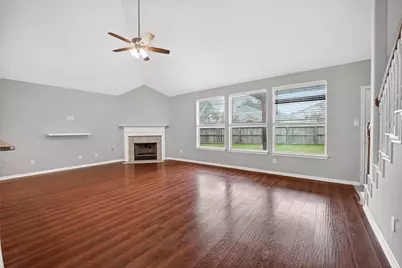 14308 Rocky Briar Lane, Rosharon, TX 77583 - Photo 20